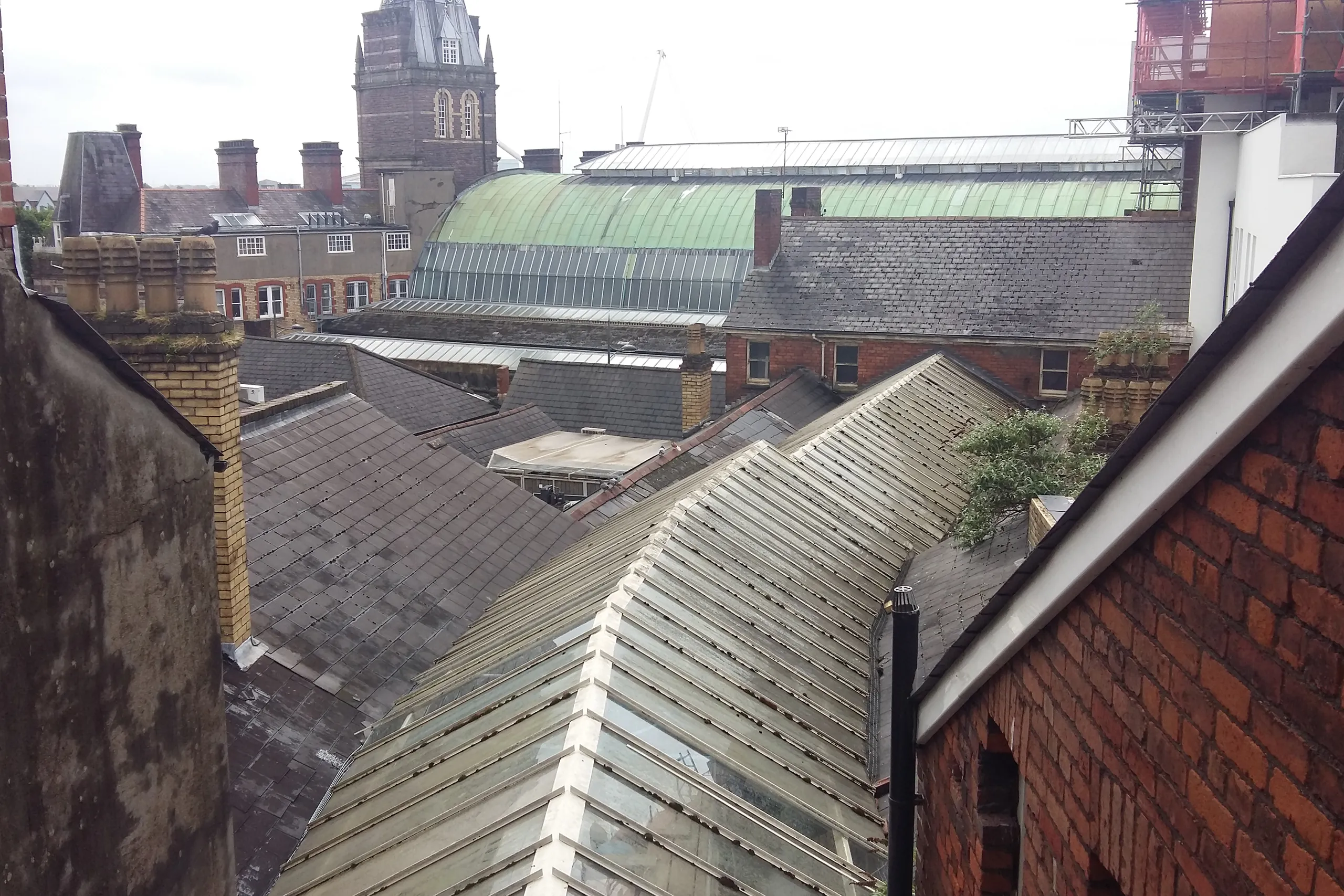 Market Arcade roof canopy, Newport - glazing system maintenance