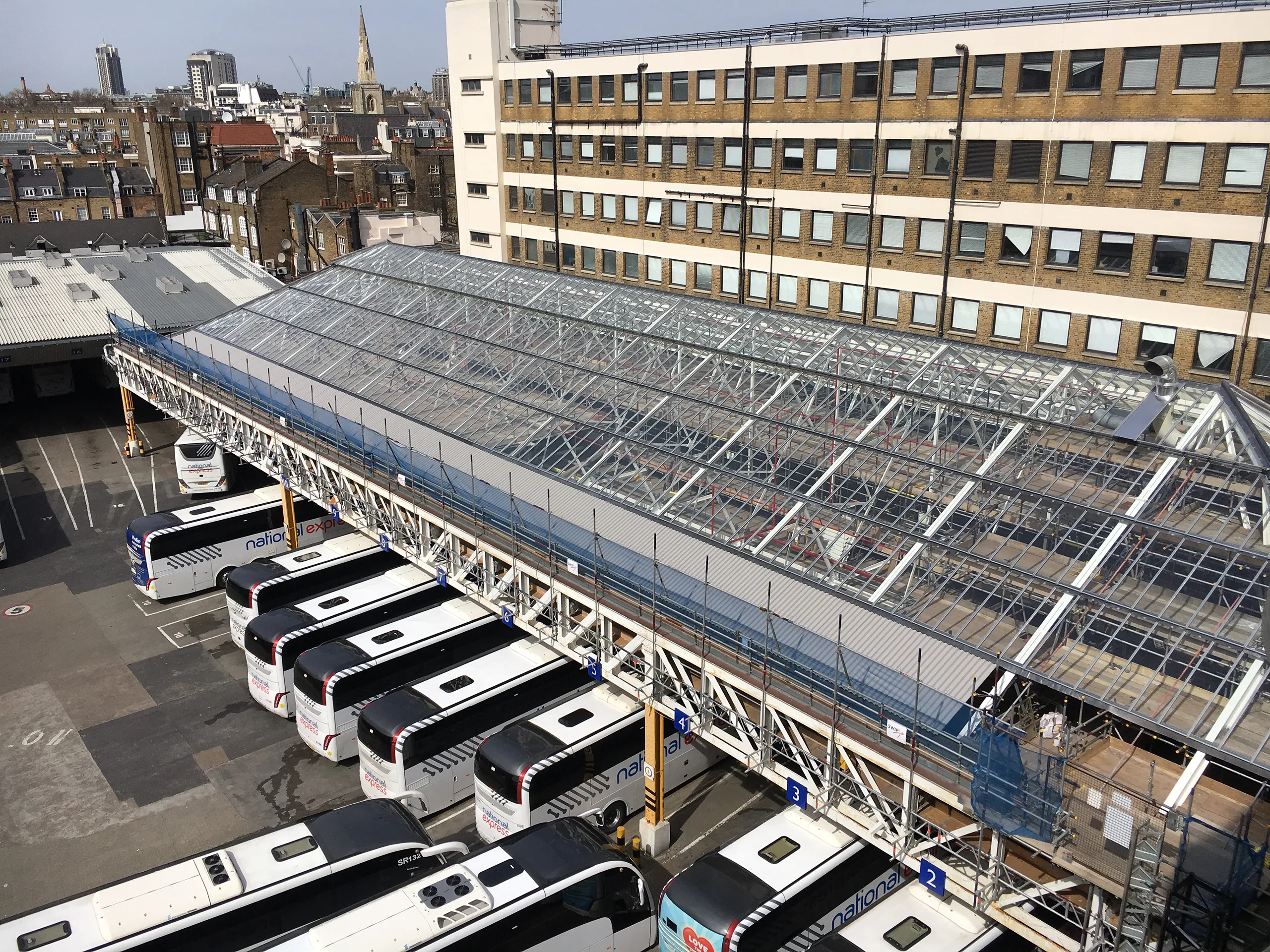 bus station skylight roof