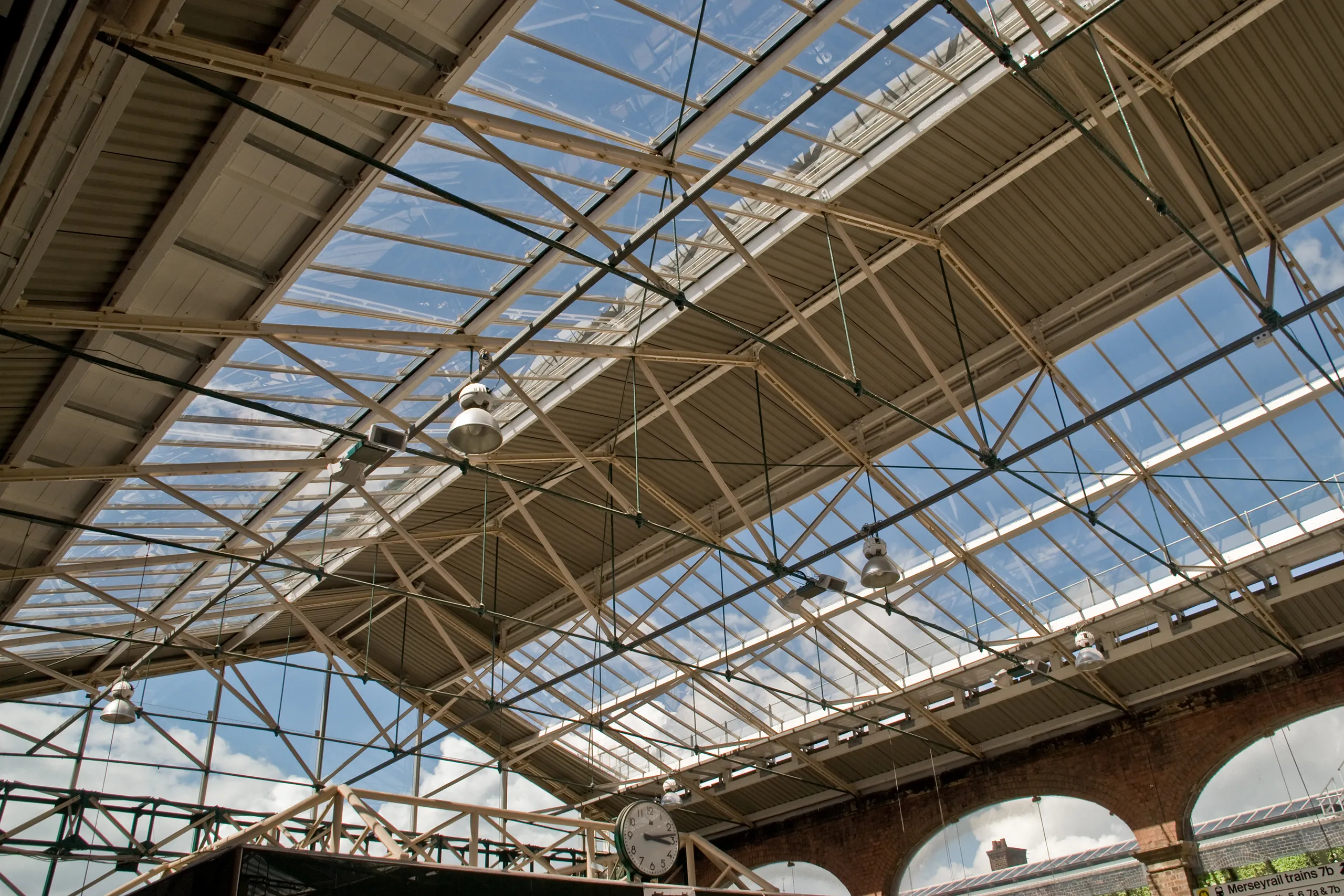 Chester Station - glazing bar spacings