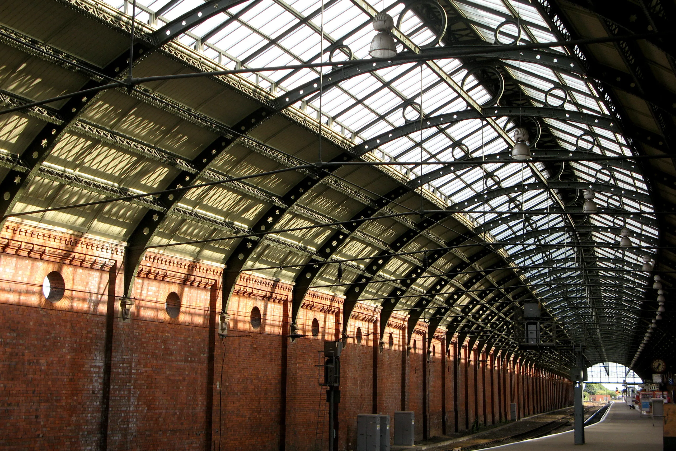 Darlington Railway Station roof glazing