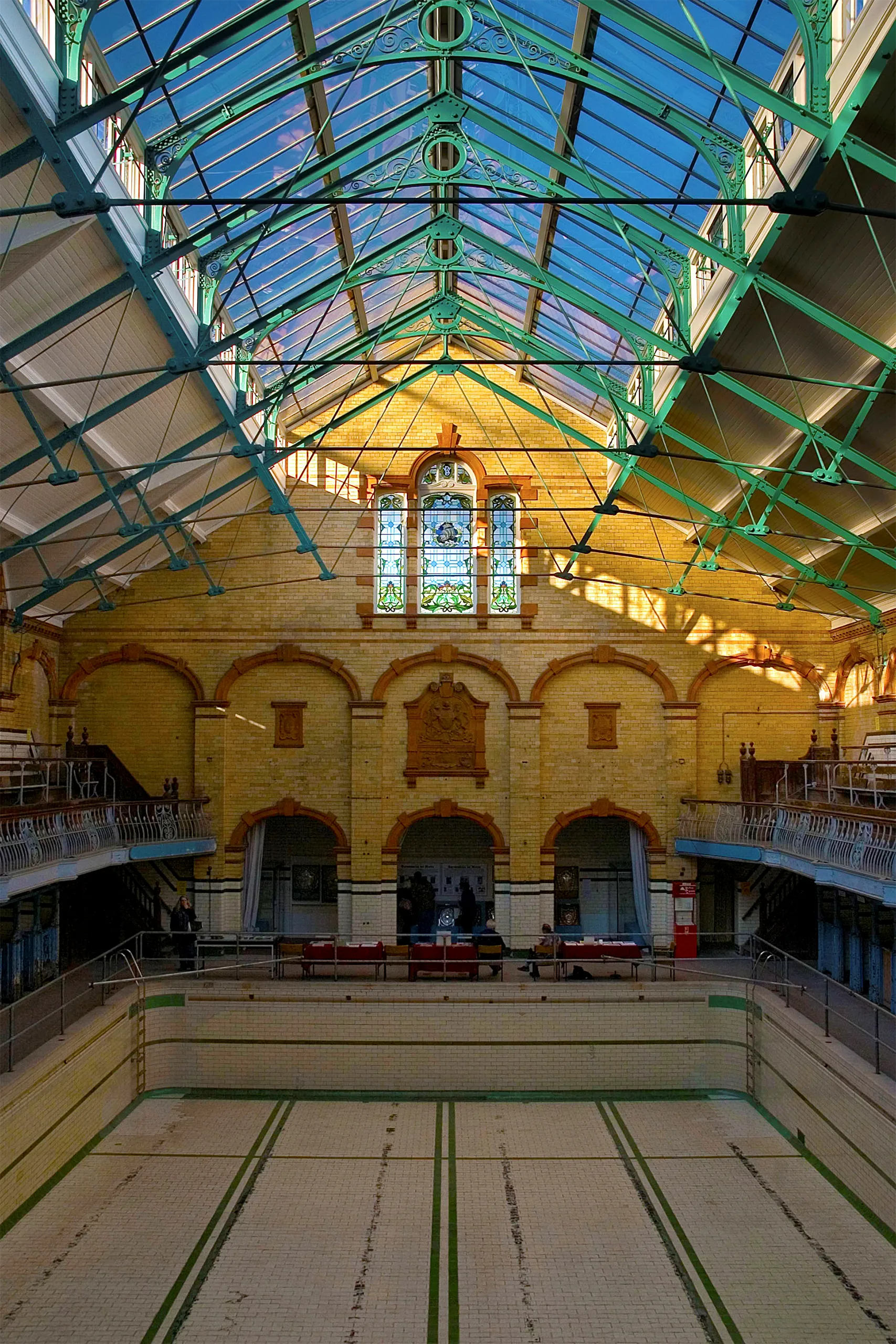 Victoria Baths restoration, Manchester - glazing bar spans