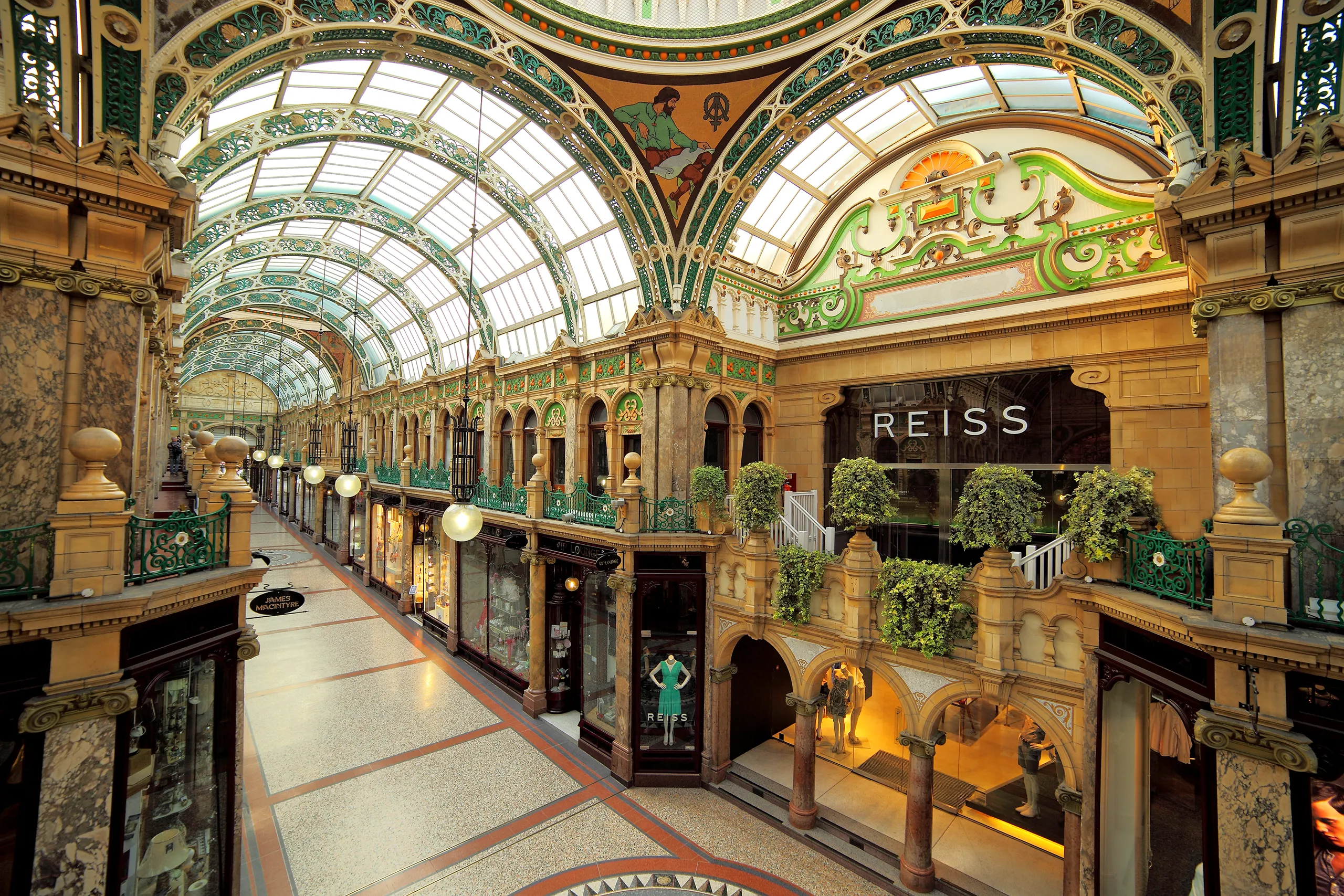 Victoria Quarter glazing, Leeds - commercial glazing services